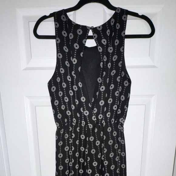 Everly black and white print jumper - Picture 5 of 5